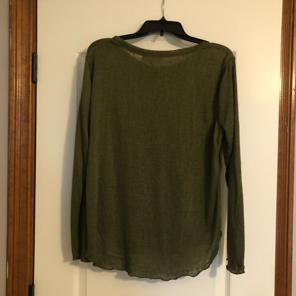 *NWT* Philosophy Long sleeve - Picture 2 of 5